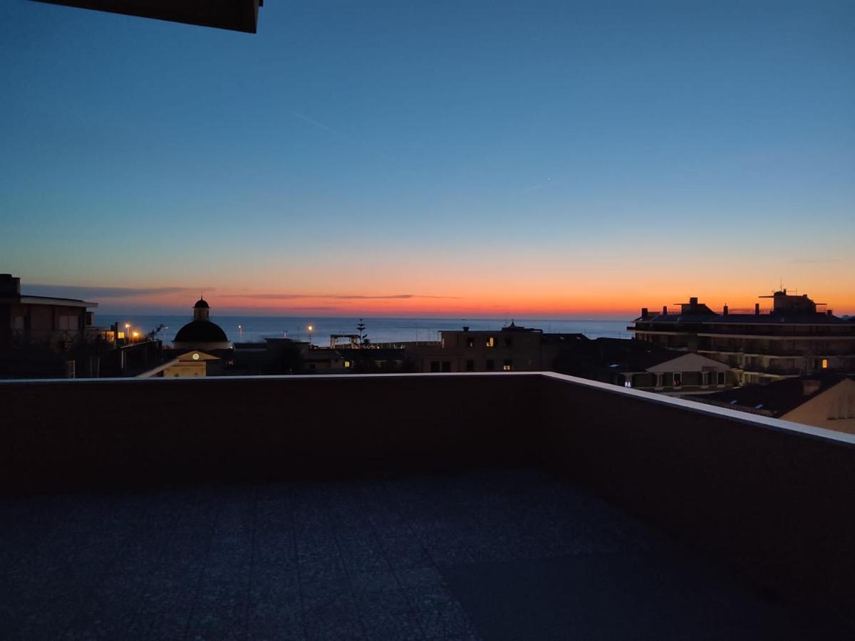La Terrazza Di Киавари Екстериор снимка